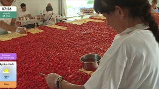 Tarte aux fraises géante 2024 Lapeyrouse-Fossat