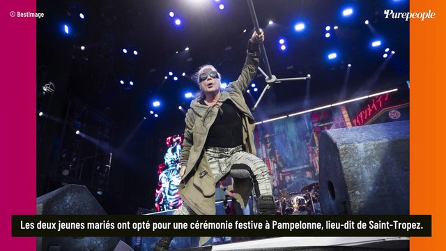 Cette icône de la musique vient de se marier près de Saint-Tropez : cérémonie laïque, ambiance festive au bord de la mer...
