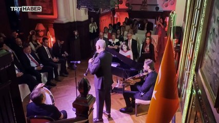 Atina'da dostluk konseri: Ege esintileri