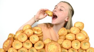 Schoolgirl only ate Yorkshire puddings for dinner for 7 years