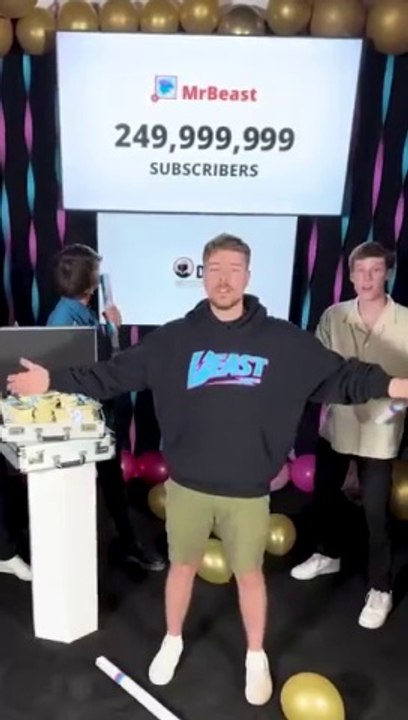 I’m Giving My 250M Subscriber $25,000