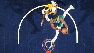 Brown tänzelt in die Zone: Celtics holen auch Spiel 4