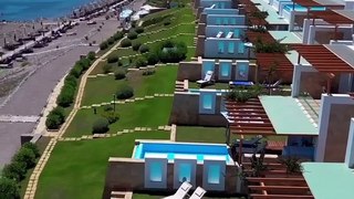 Un hôtel villa au sud de l’île Prasonis en Grèce 