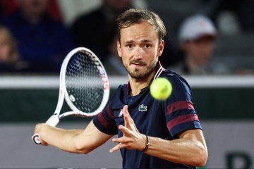 AR 27 MEDVEDEV OOV