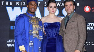 Daisy Ridley desabafa sobre problemas intestinais causados por estresse de fama repentina após 'Star Wars'