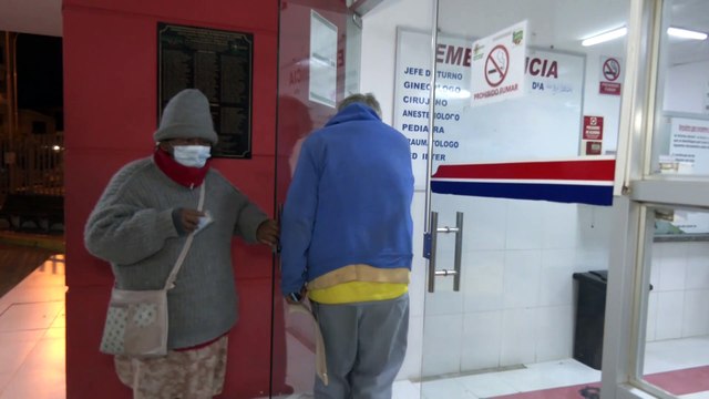 Su hija lucha por su vida, están sin recursos y tienen capacidades diferentes