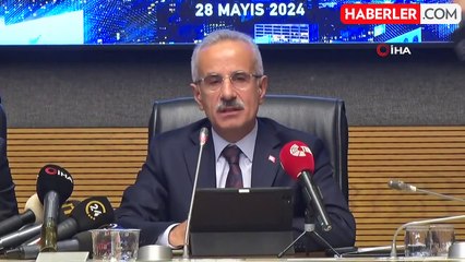 E-Devlet'te 8 bin 200 hizmet sunuluyor