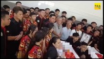 车祸离世情侣举殡｜ 师兄弟姐妹“开心”合照 500亲友挥别他俩