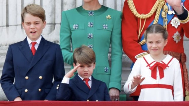 Los Hijos De Los Príncipes De Gales Harán El Servicio Militar Nacional