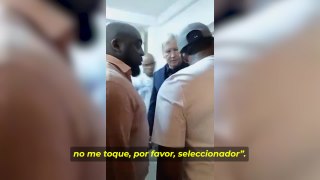 Eto'o pierdes los papeles con el nuevo seleccionador de Camerún: el intercambio verbal es durísimo