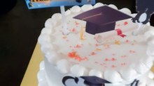Cake with icing