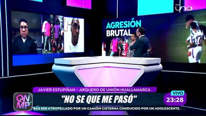 BRUTAL PATADA DE ARQUERO A JUGADOR