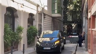 ¡Hansi Flick, en Barcelona! El nuevo entrenador del Barça llega al Hotel Majestic