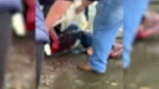 Vídeo mostra populares fazendo torniquete em vítima que quase teve mão amputada
