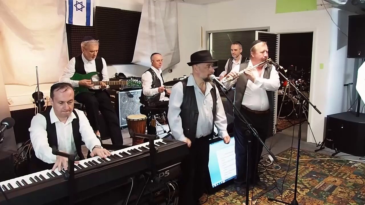 Neue Musikgruppe