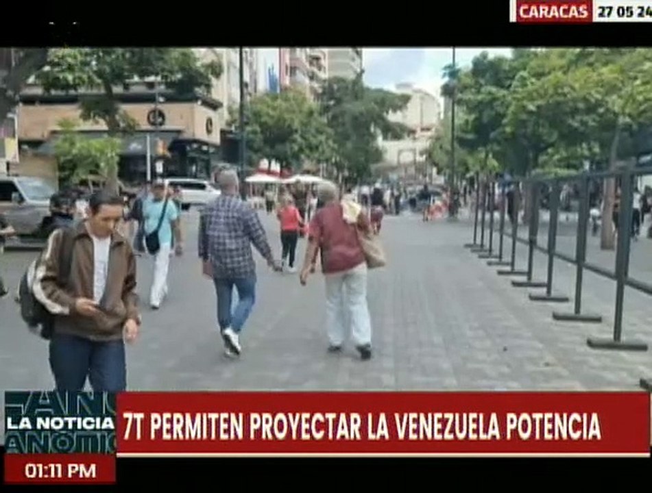 Caraqueños destacan el trabajo de los venezolanos para impulsar el crecimiento económico del país