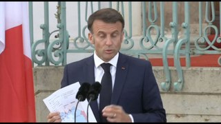 Macron: l'Ucraina deve poter 