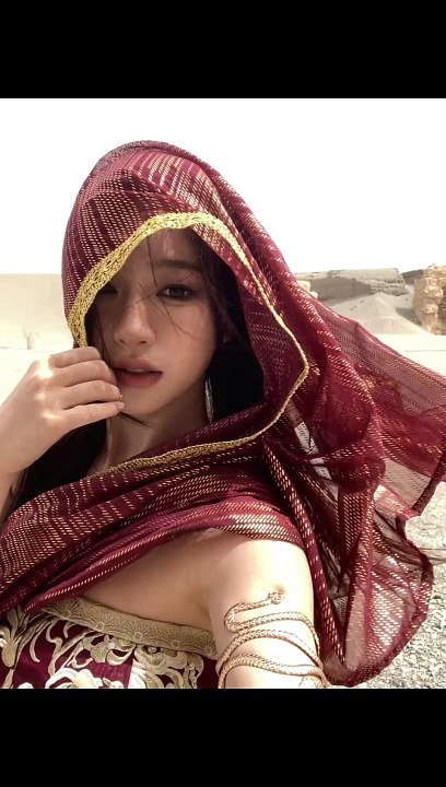 Desert girl