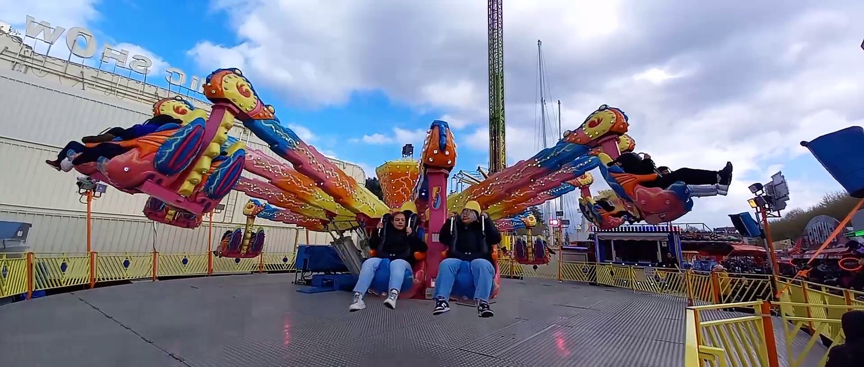 FÊTE FORAINE  Foire des Rameaux de Grenoble  #france #foire #grenoble  (14)