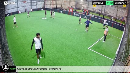 Faute de Lucas Latouche  - Snoopy FC