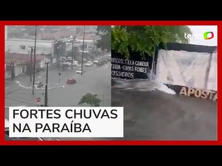 Temporal causa alagamentos em bairros de João Pessoa (PB)
