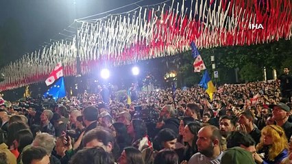 Gürcistan Cumhurbaşkanı Zurabişvili’den "Yabancı etkinin şeffaflığı" yasası için referandum teklifi