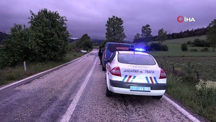 Servis aracı ile otomobil çarpıştı: 5 yaralı