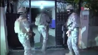 Bakan Yerlikaya: “Adana merkezli 2 ilde düzenlenen ‘Kuyu-1’ operasyonlarında elebaşılığını Mustafa ve Ramazan Altınyüzük’ün yaptığı organize suç örgütü çökertildi”