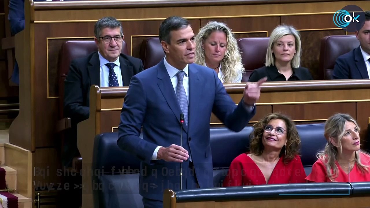 Las cámaras pillan a Yolanda Díaz mandando a Feijóo "¡a la mierda!" tras la respuesta de Sánchez