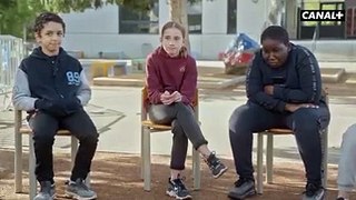 Inès Reg parle du harcèlement scolaire dans le documentaire À bonne école sur Canal+ / L'humoriste devait être l'héroïne d'un téléfilm sur le sujet sur TF1, mais le projet a été annulé à la dernière minute.