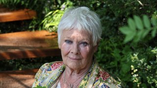 GALA VIDEO - Judi Dench presque aveugle, elle met fin à sa carrière : “Je ne vois plus rien”