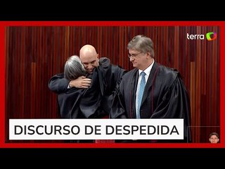 Moraes é aplaudido de pé em despedida do TSE e fala sobre legado deixado para a democracia
