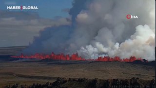 Adres İzlanda: 30 bin nüfuslu yarımadada 5 yanardağ patlaması