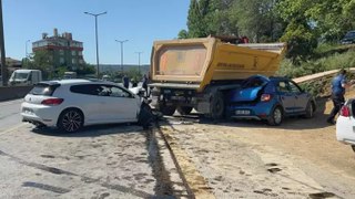 Kartal’da zincirleme trafik kazası: 3 yaralı