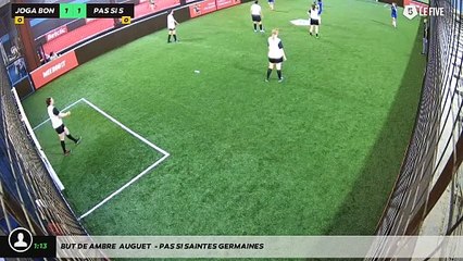 But de Ambre  Auguet  - Pas Si Saintes Germaines