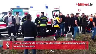 Konya'da kamyon devrilip karşı şeritteki minibüse çarptı! Çok sayıda yaralı var