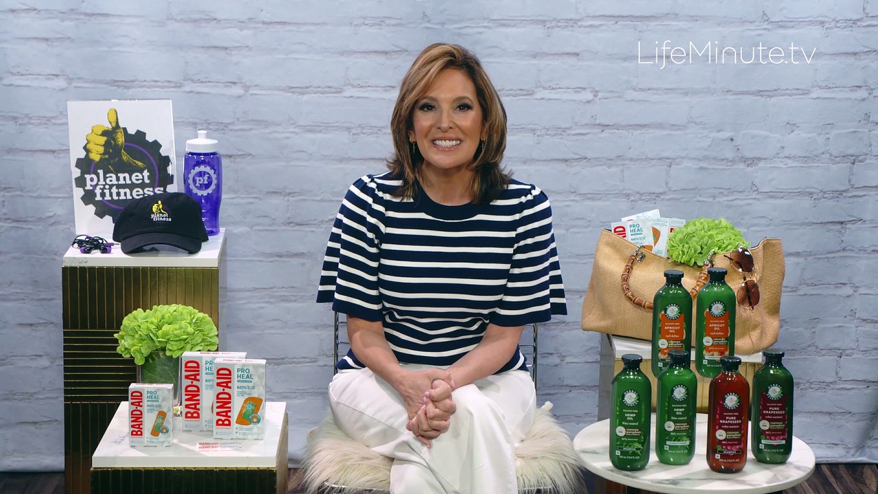 Summer Beauty and Wellness Essentials to Transition into the Season