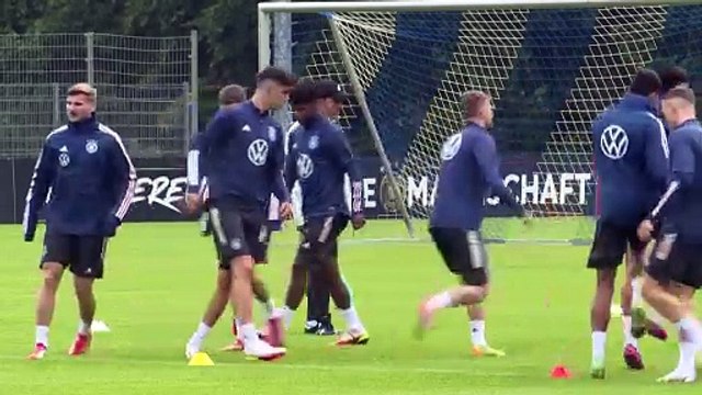 El Barça confía a Hansi Flick la era 'pos-Xavi'