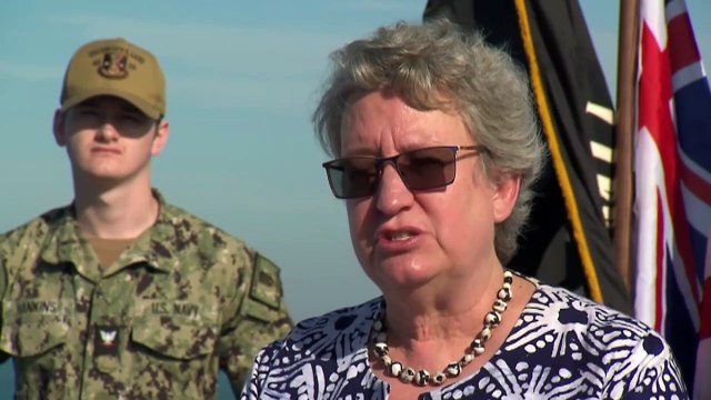 Key US Navy ship docks in Darwin, giving its sailors the rare chance to explore the Top End