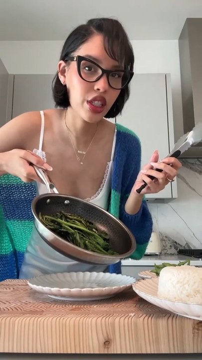 would’ve added some eggs but we’re just not feeling each other right now #EasyRecipes #homecooking #plateup #breakfast #fypツ part2