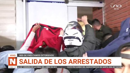 salida de los arrestados (unidad movil)