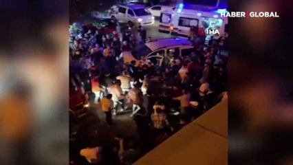 Feci kaza kamerada: Otomobil, yayayı metrelerce savurdu 