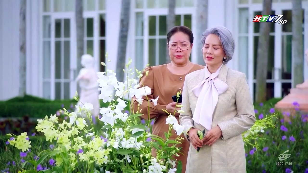 MÙA HÈ CỦA HỒ LY 1