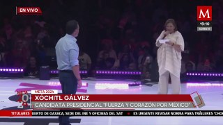 Xóchitl Gálvez agradece a sus colaboradores en su cierre de campaña
