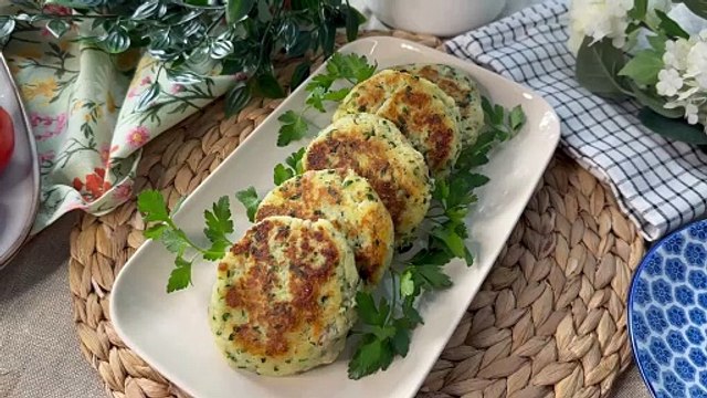Hamburguesas caseras de atun de lata y patatas