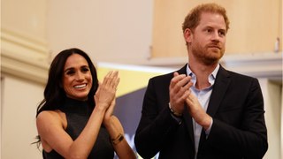 VOICI : Harry et Meghan Markle : l'étrange raison pour laquelle Charles III veut qu'ils continuent leurs projets avec Netflix