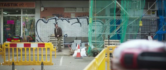 Mala persona Tráiler