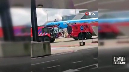 Yolcu uçağının motoruna kapılan kişi hayatını kaybetti