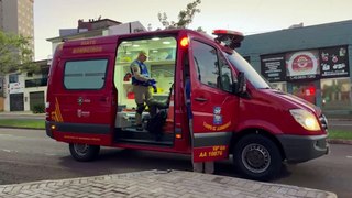 Ciclista fica ferido após sofrer queda na Avenida Piquiri