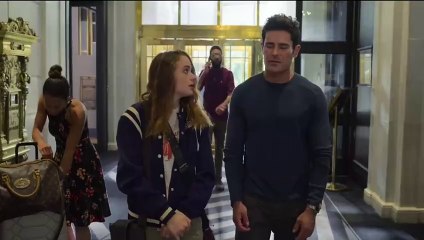 Un Asunto Familiar - Trailer Oficial (Español)